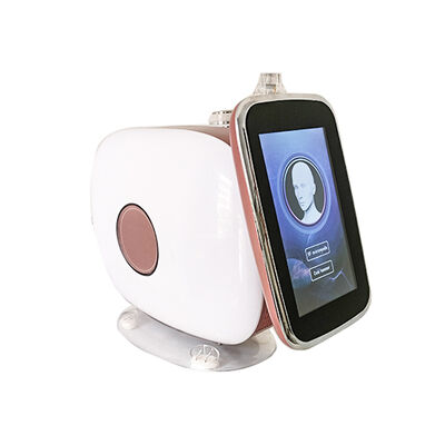 Cilt Sıkılaştırma Kırışıklık Kaldırma için 2in1 Microneedle Soğuk Çekiç Rf Microneedling Cihazı